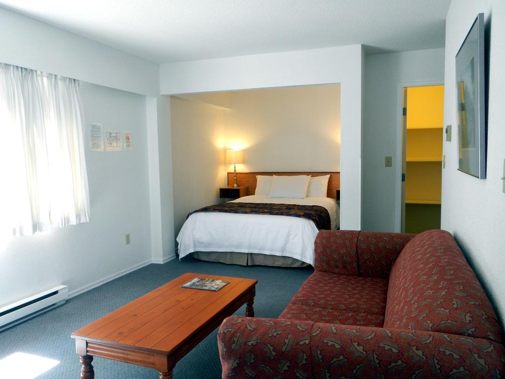 Motel Mayfair 2*