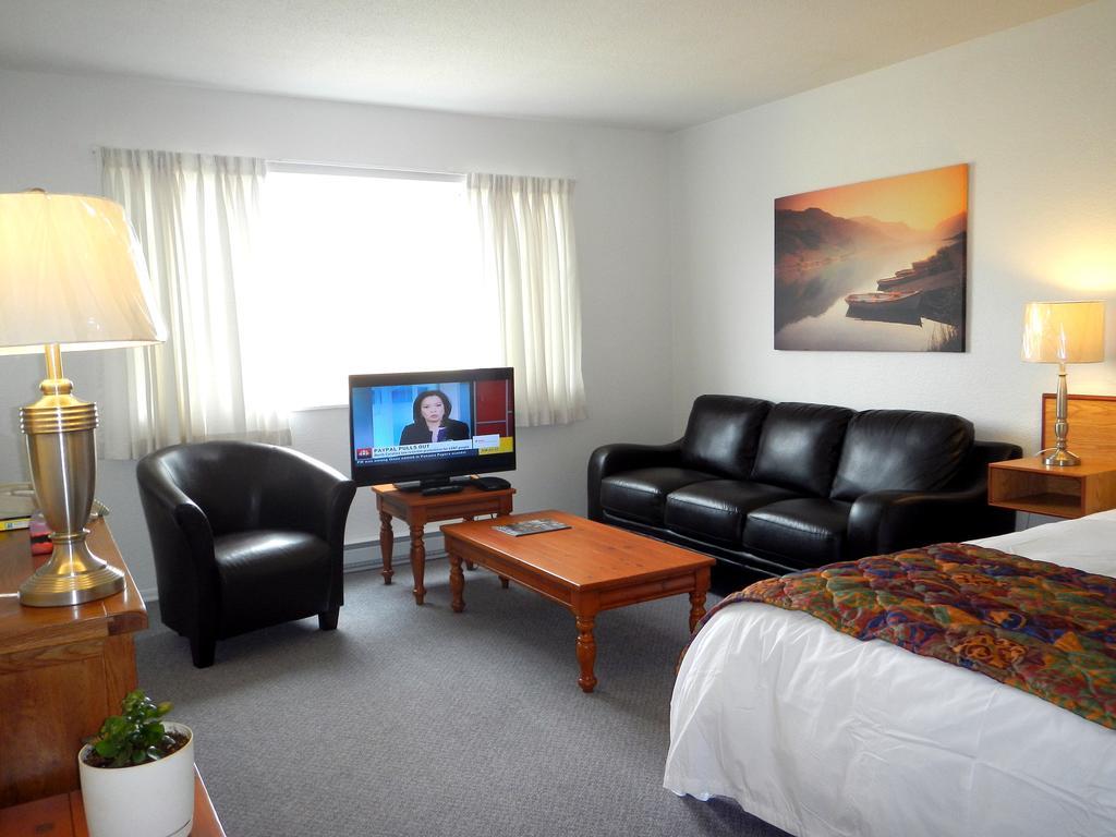Motel Mayfair 2*
