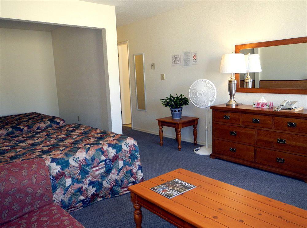 Mayfair Motel