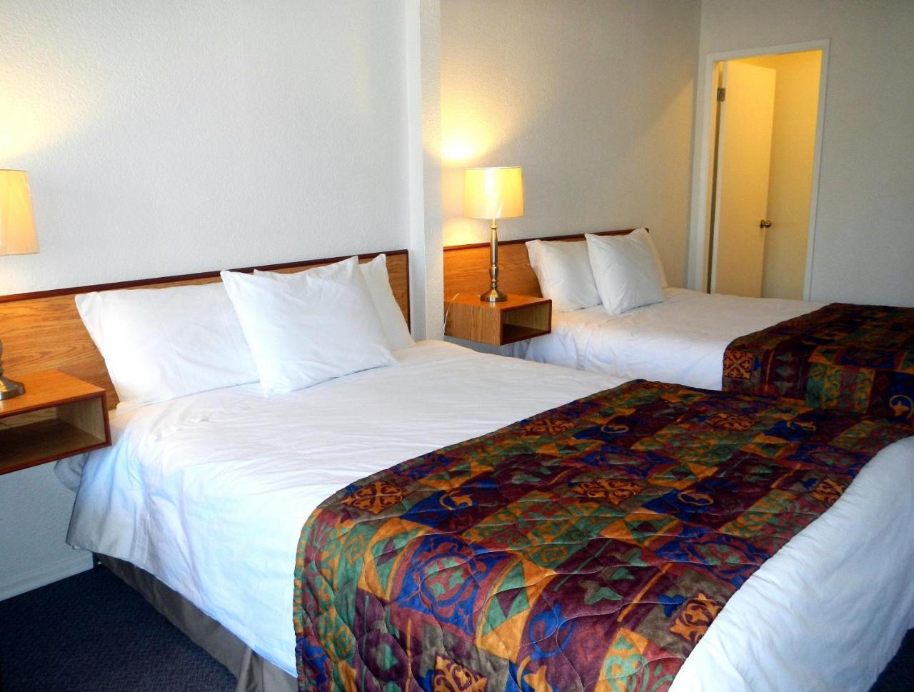 Mayfair Motel Victoria