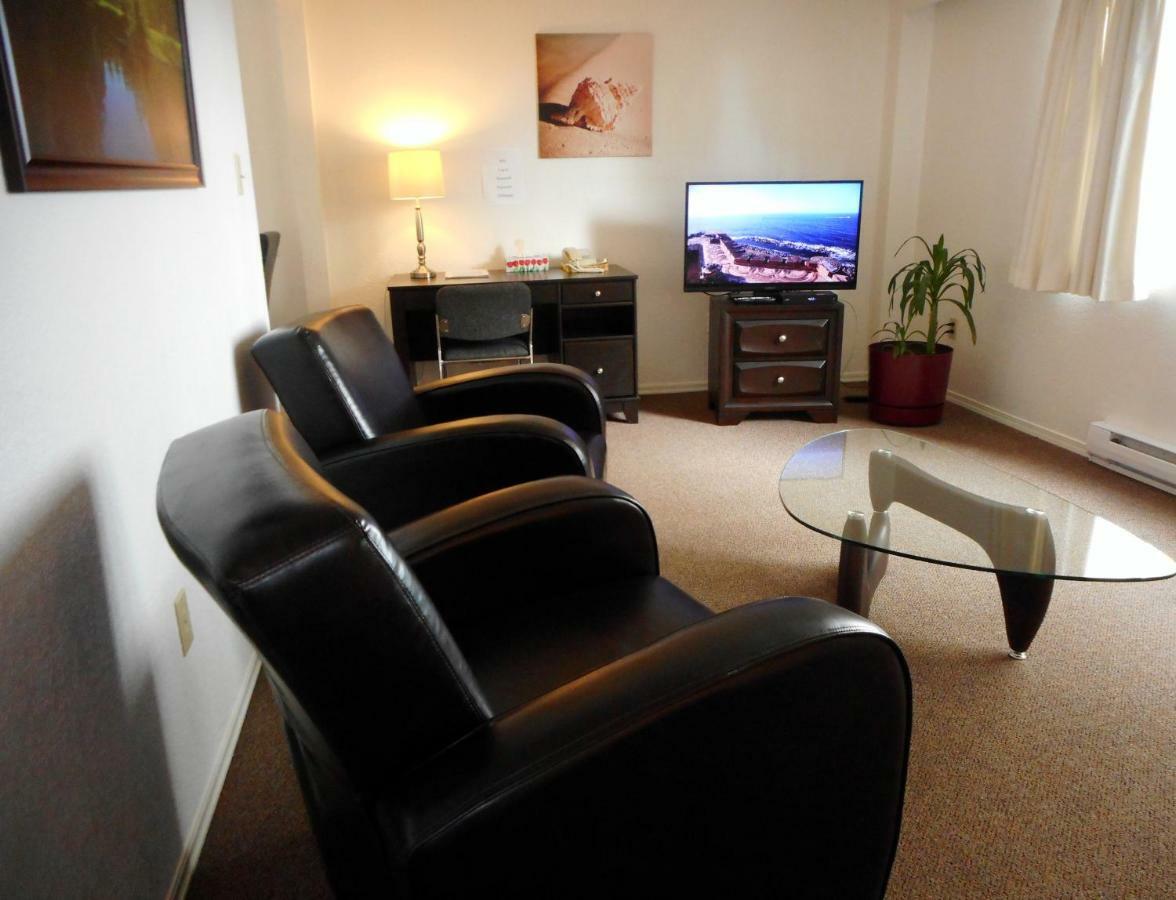 Mayfair Motel 2*